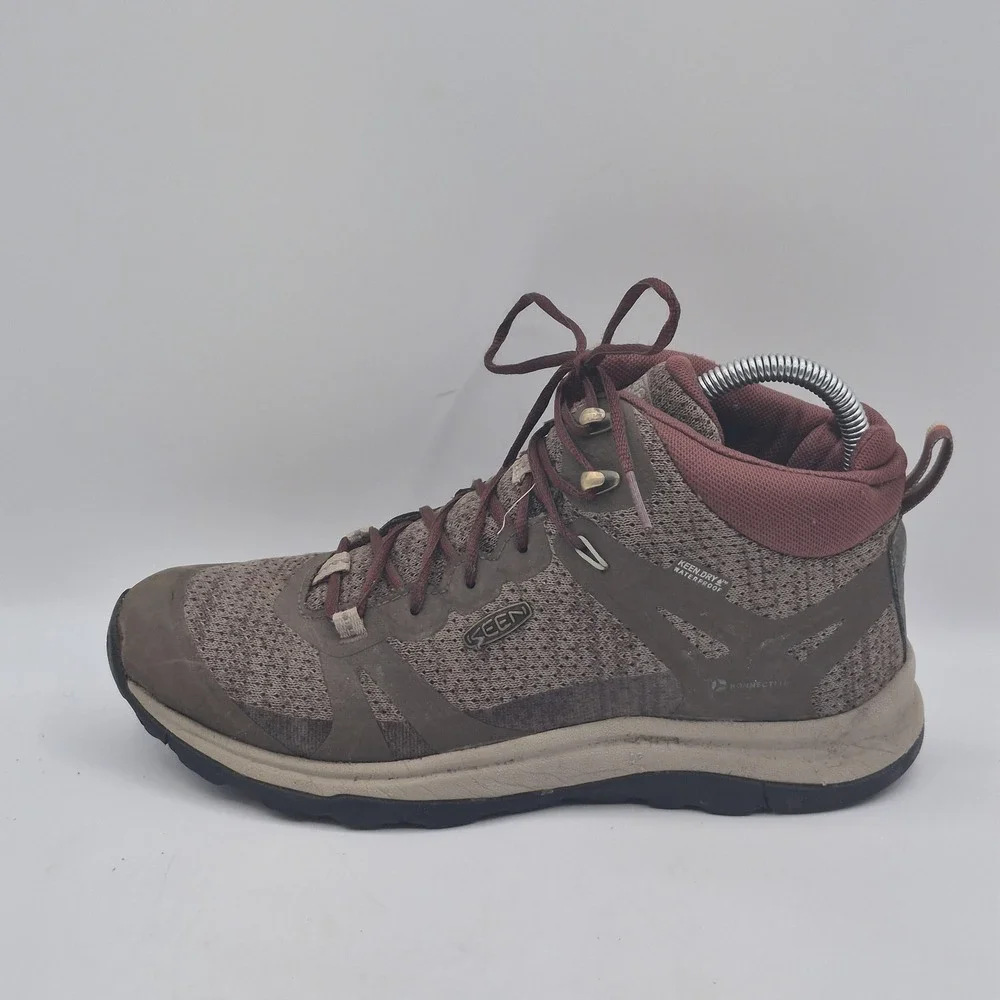 KEEN Snow Hiking Boots Womens Size 8 Brown Waterproof Ankle Lace Up 1023497